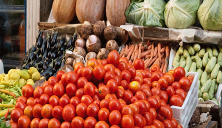 سياسات وإجراءات الحكومة لمواجهة التحديات (السلع التموينية)